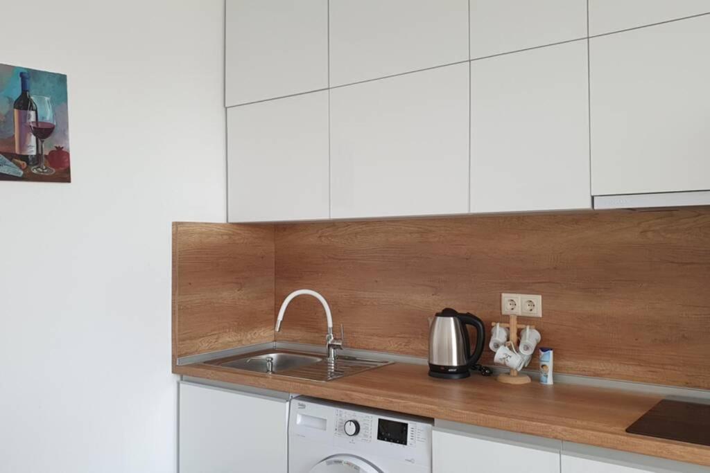 Lola Seaview Guest House. Уютный Домик В Варне Varna Extérieur photo